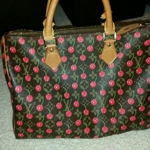 Authentic Louis Vuitton purse